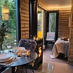 Lapland Landscape Xxl With Nature View, Sauna, Fireplace & Kitchen, Sodankylae, Luosto, Fell Village
